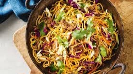 Chow mein (/ËˆtÊƒaÊŠ ËˆmeÉªn/and /ËˆtÊƒaÊŠ ËˆmiËn/, simplified Chinese: ç‚’é¢; traditional Chinese: ç‚’éºµ/ç‚...